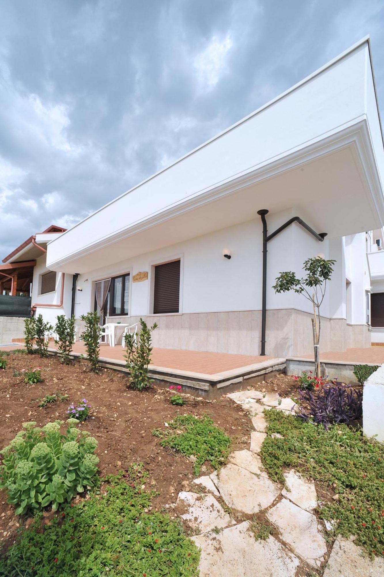 B&B Casa Augello ซานโจวานนี โรตอนโด ภายนอก รูปภาพ
